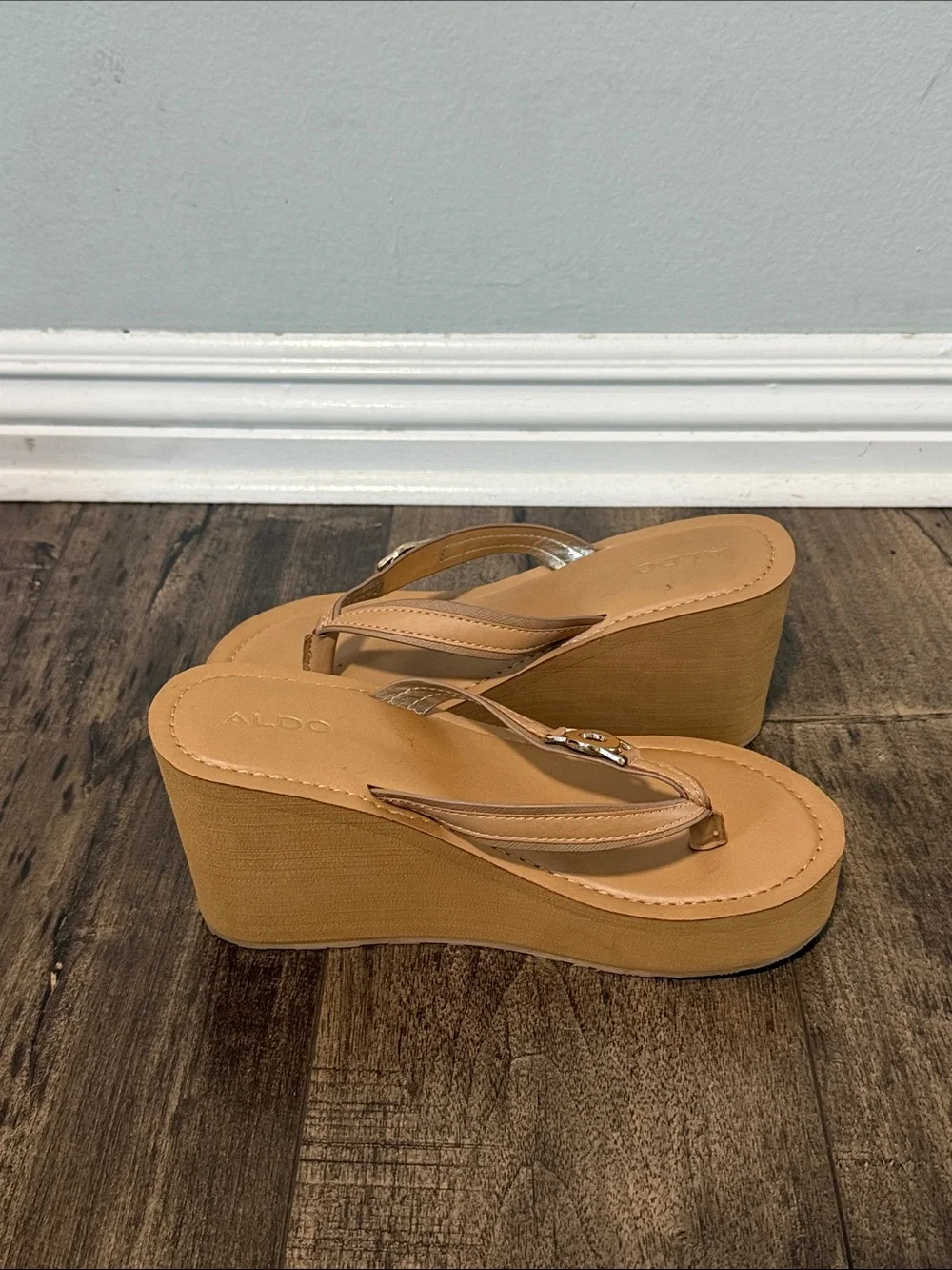 ALDO Tan Platform Wedge Thong Sandals with Metallic Accent